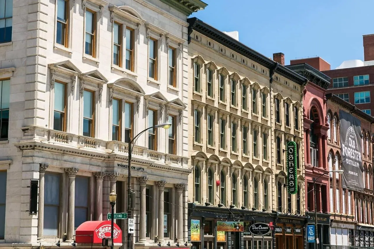 Walker'S Paradise In The Heart Of Louisville Apartment